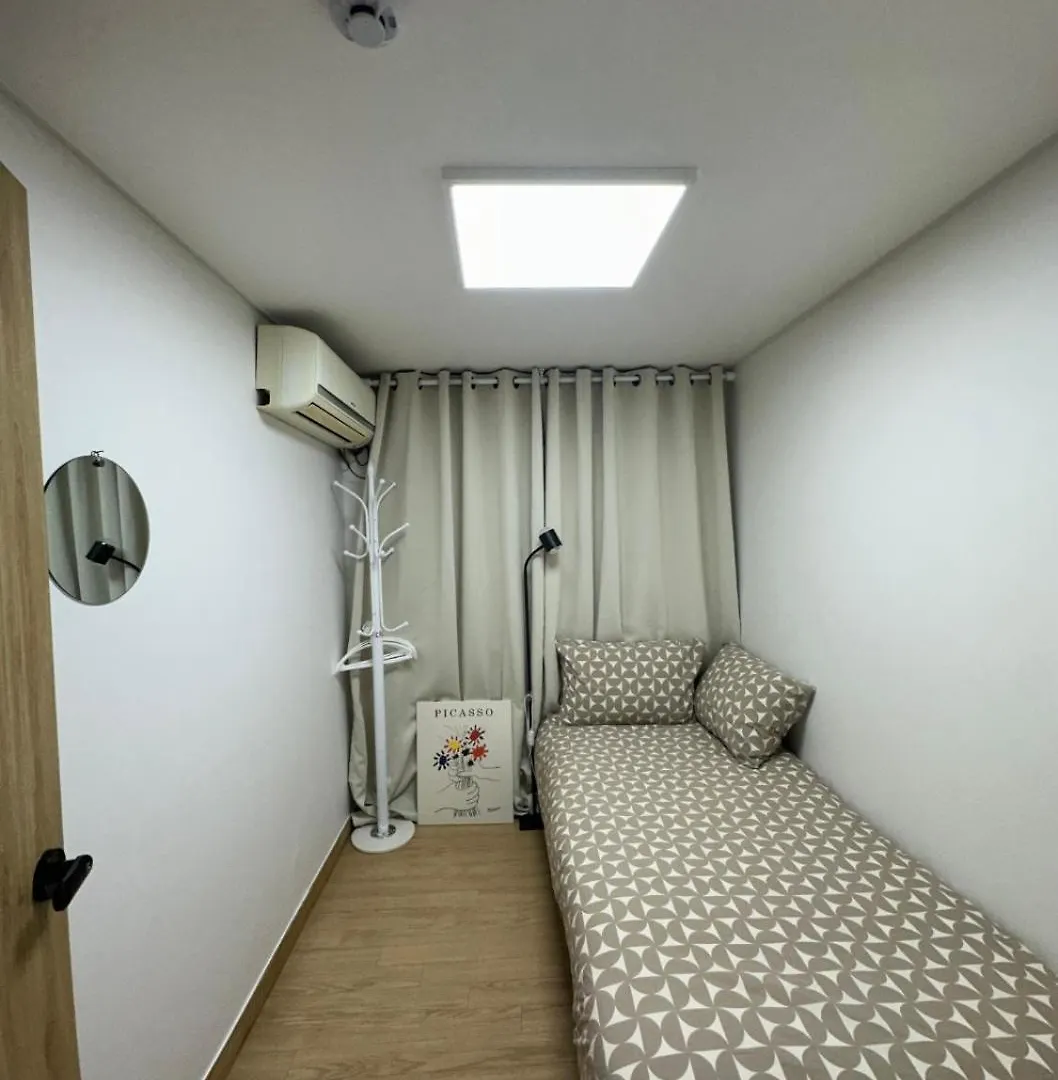 Villa Hongdae T House Seúl
