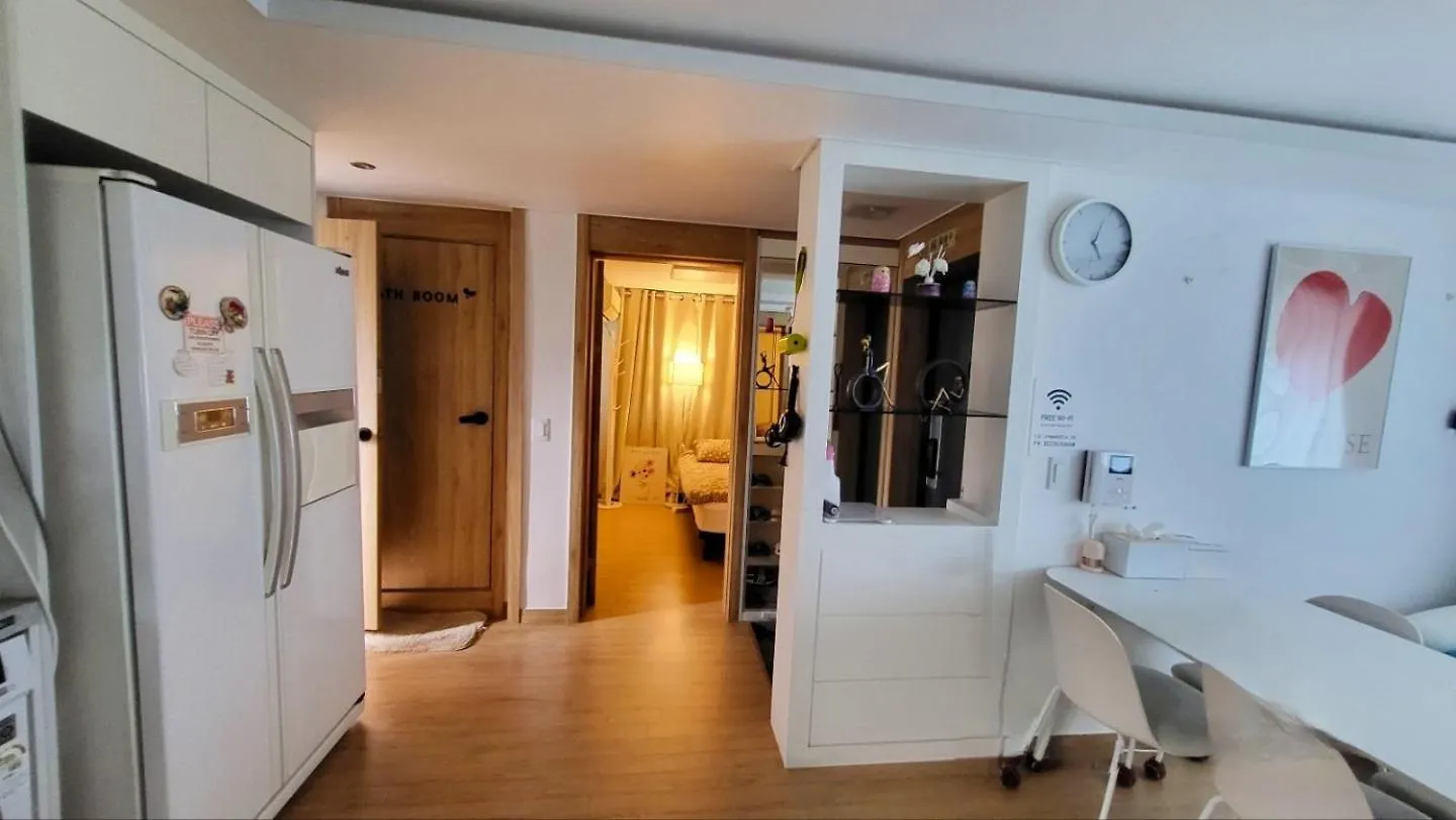 Villa Hongdae T House Seúl