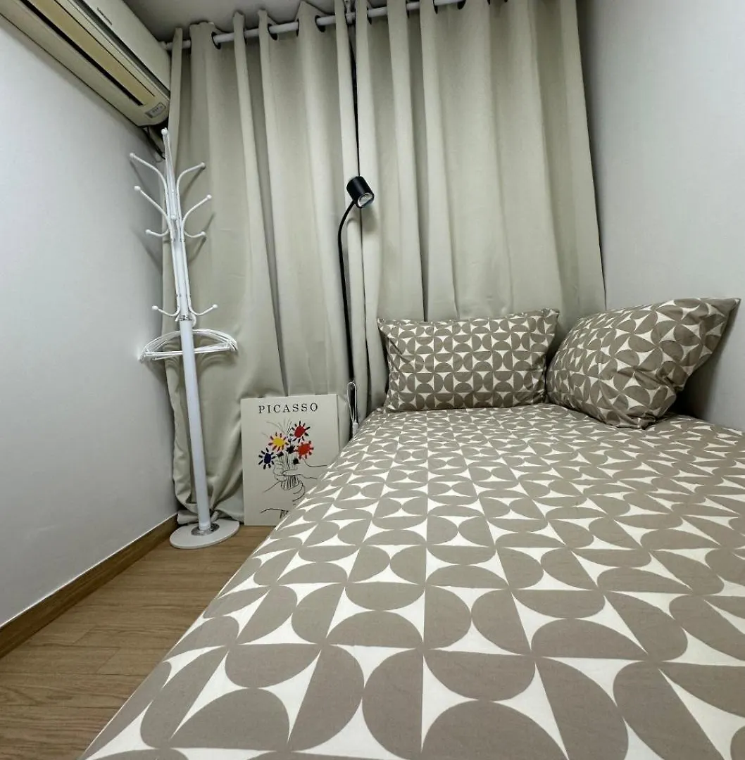 הוילה סיאול Hongdae T House וילה