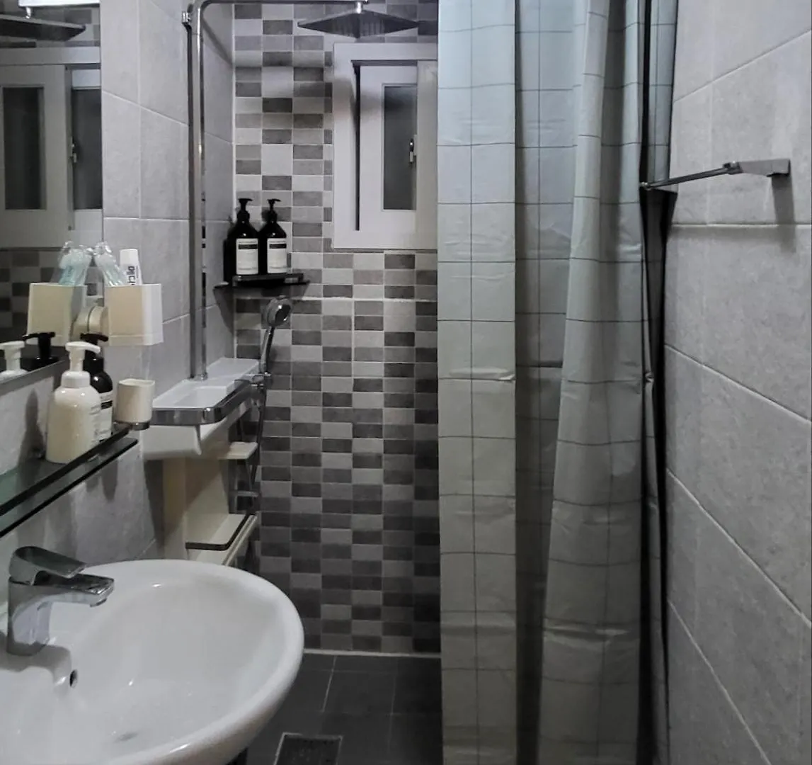 הוילה סיאול Hongdae T House 0*,
