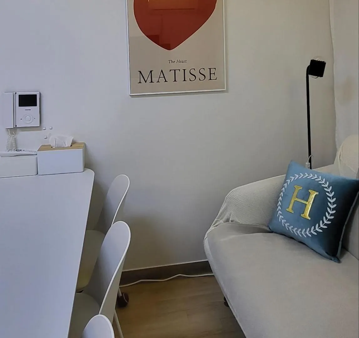Villa Hongdae T House Seoul